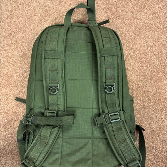 Filson Ripstop Bag - Picture 2 of 7
